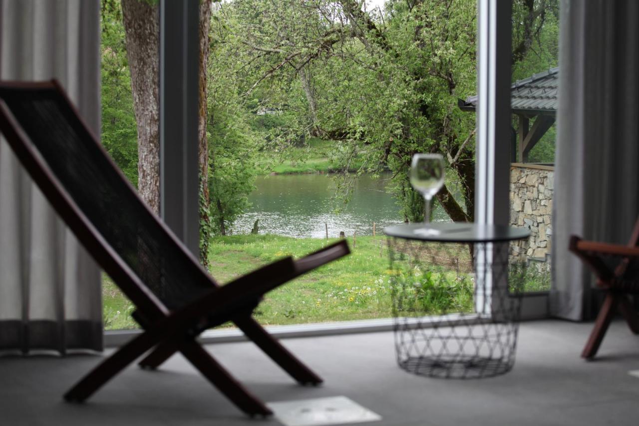 Mulina River Lodge Pribanjci Exteriör bild