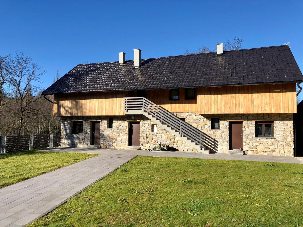 Mulina River Lodge Pribanjci Exteriör bild